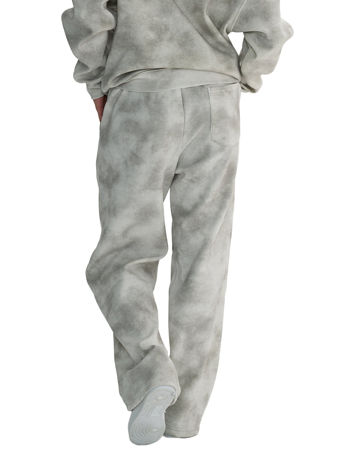 ESSENTIAL CLOUD SWEATPANT
